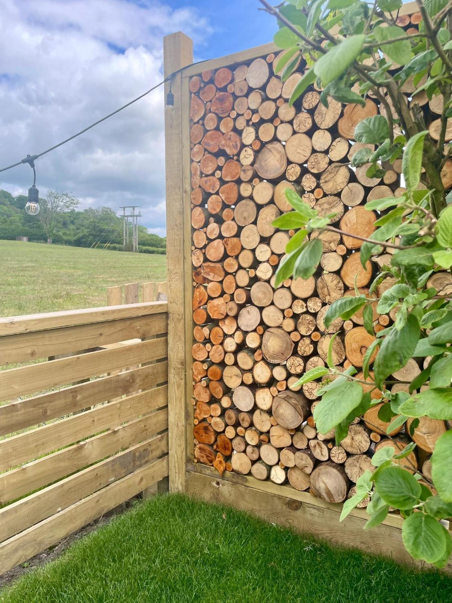 Coedydd - Woods Apartment Bridgend  Bagian luar foto